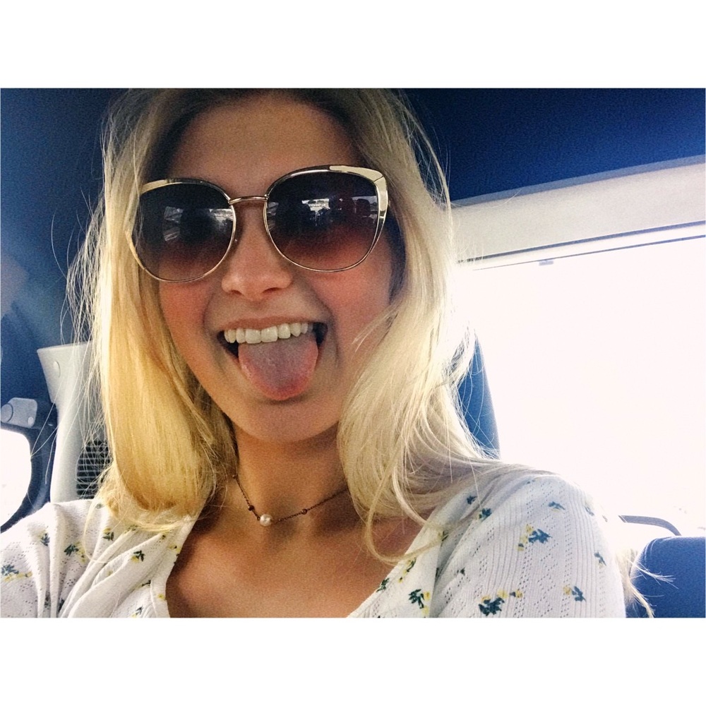 Meet your Posher, Kaylee